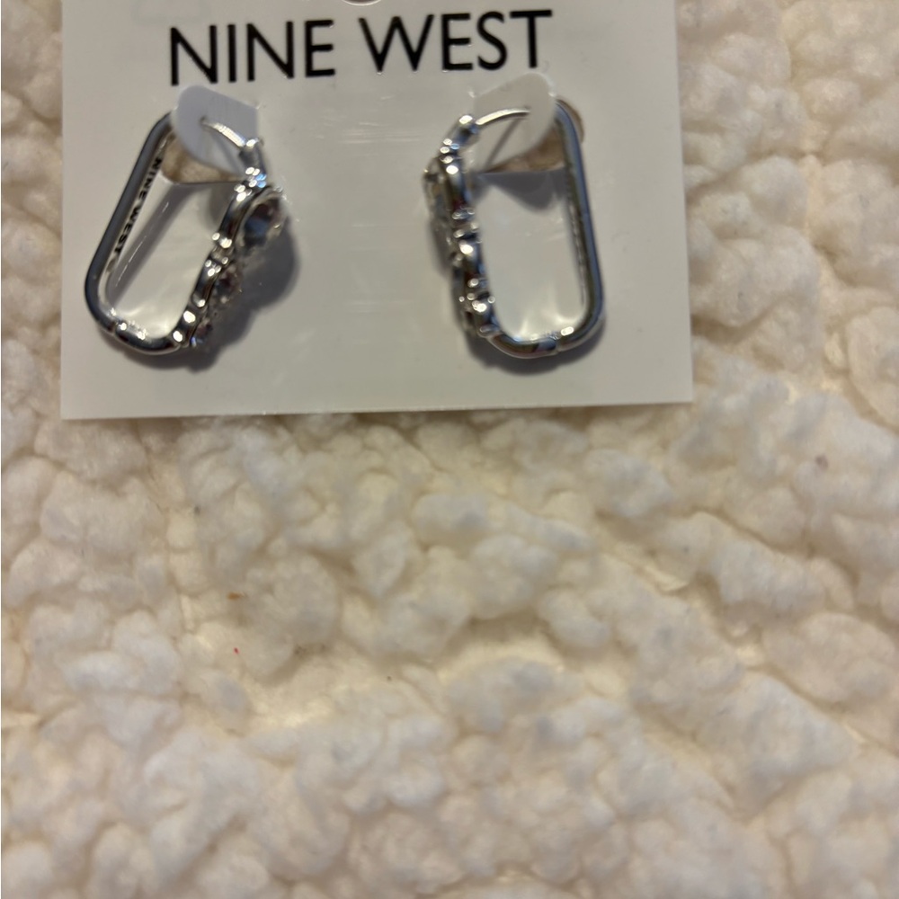 Beautiful Nine West earrings